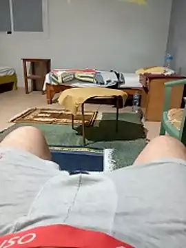 Snapshot of Zaberpop chatting on February 12, 5:23 pm Zaberpop online show from February 12, 5:23 pm