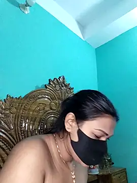 Snapshot of monekhan123 chatting on November 30, 5:41 am monekhan123 online show from November 30, 5:41 am