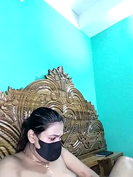 Snapshot of monekhan123 chatting on November 18, 2:31 pm monekhan123 online show from November 18, 2:31 pm