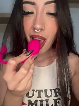 AbbySecrets- online show from April 30, 7:54 pm