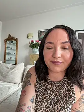 Orgasmille online show from April 28, 9:14 am