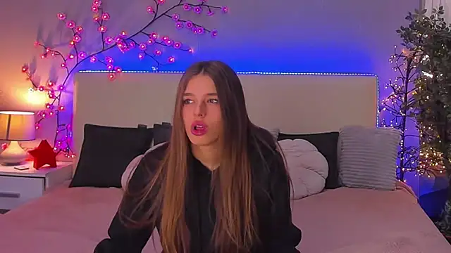 melissacrayzy online show from March 23, 7:08 am