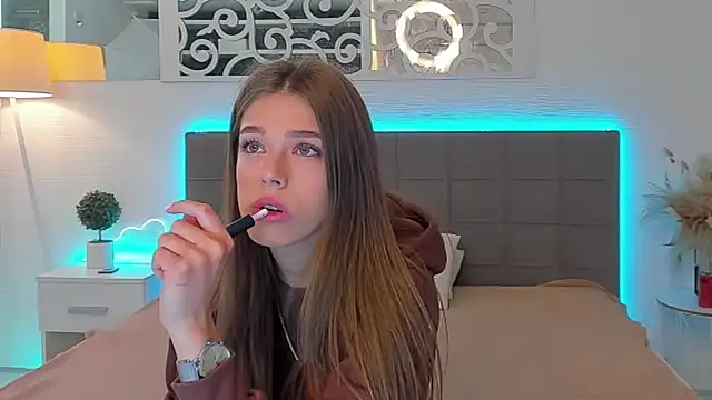 melissacrayzy online show from April 10, 5:25 am