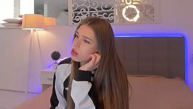 melissacrayzy online show from April 24, 5:31 am