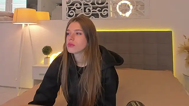 melissacrayzy online show from April 2, 5:25 am