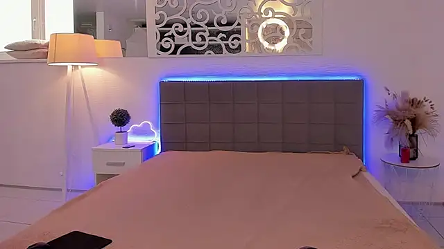 melissacrayzy online show from April 4, 5:25 am