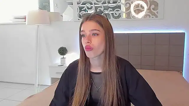 melissacrayzy online show from May 4, 5:11 am