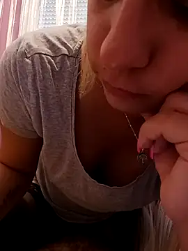 Mia RainX online show from May 18, 10:09 am