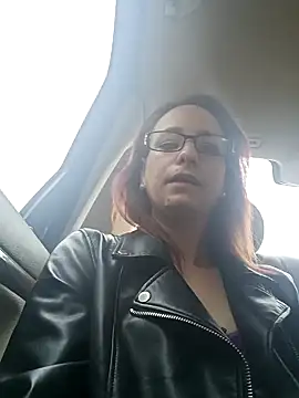 Mia RainX online show from February 2, 1:30 pm