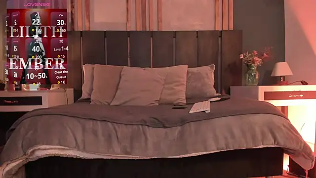 Lilith Ember1 online show from March 30, 1:12 pm