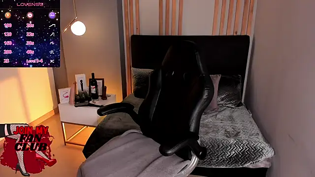 Dafne 00 online show from November 16, 1:05 pm