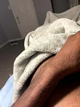 Snapshot of bigbola304 chatting on October 28, 8:30 pm bigbola304 online show from October 28, 8:30 pm