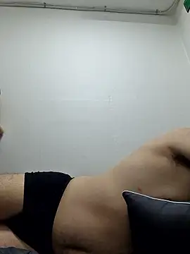 offwhite777 online show from November 2, 11:26 am