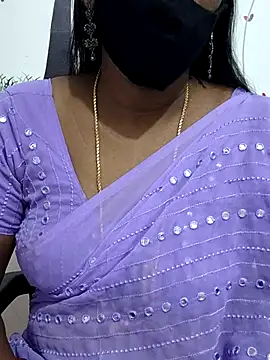 Snapshot of Tamil_Meera12 chatting on September 23, 6:42 am Tamil Meera12 online show from September 23, 6:42 am