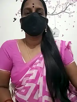 Snapshot of Tamil_Meera12 chatting on February 4, 4:39 pm Tamil Meera12 online show from February 4, 4:39 pm
