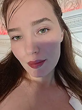Snapshot of GoddessYanaMironova chatting on July 4, 6:34 pm GoddessYanaMironova online show from July 4, 6:34 pm