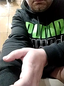 NAvoglia online show from December 4, 5:12 pm