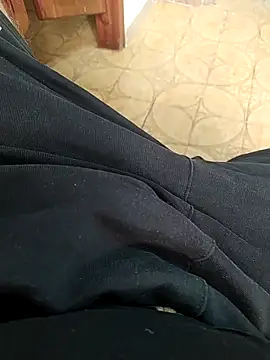 NAvoglia online show from November 17, 1:04 pm