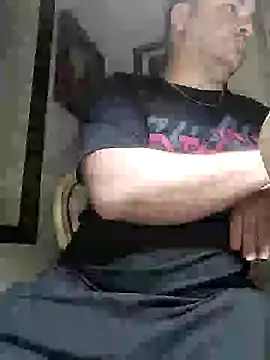 Snapshot of NAvoglia chatting on September 26, 7:32 pm NAvoglia online show from September 26, 7:32 pm