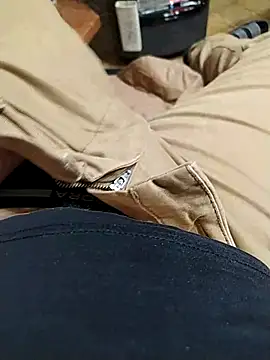 NAvoglia online show from December 18, 1:44 am