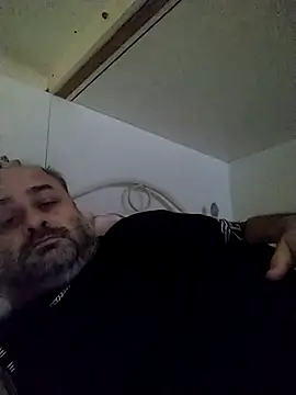 Snapshot of NAvoglia chatting on October 5, 3:03 pm NAvoglia online show from October 5, 3:03 pm