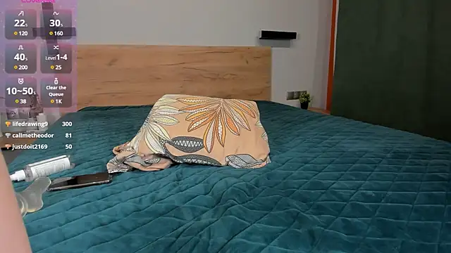 Enjoy everymoment  online show from February 28, 9:44 pm