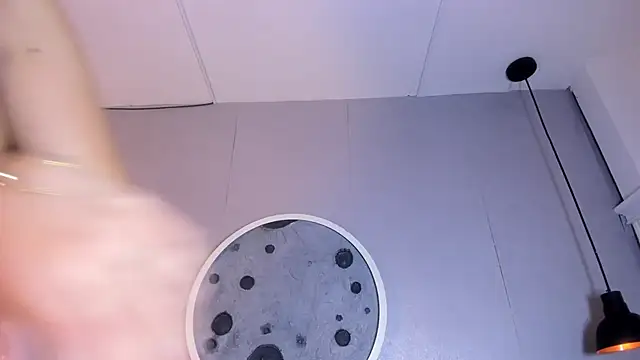 Snapshot of Lia_Guzman chatting on November 10, 2:49 am Lia Guzman online show from November 10, 2:49 am