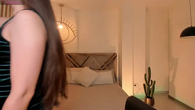 BeccaBaxter online show from April 22, 12:12 pm