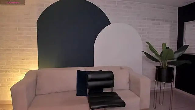 Snapshot of BeccaBaxter chatting on July 13, 12:04 pm BeccaBaxter online show from July 13, 12:04 pm