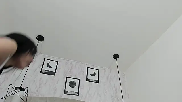 Raichell  online show from April 5, 4:08 am