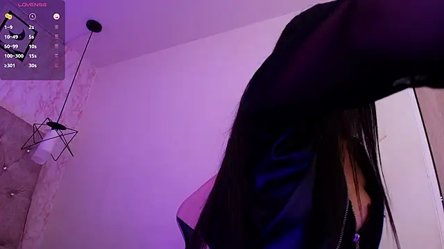 Raichell  online show from March 5, 4:09 am