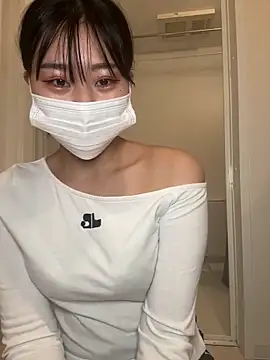 Rara  oo online show from February 28, 7:15 am