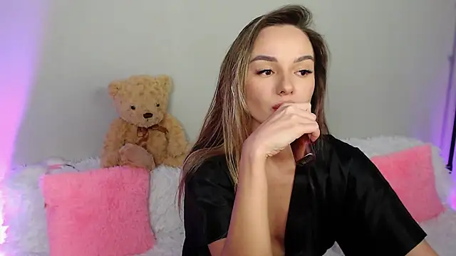 Snapshot of EvaBalmer chatting on September 23, 11:12 pm EvaBalmer online show from September 23, 11:12 pm