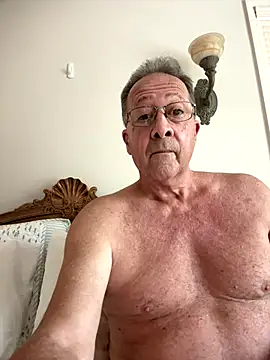 sissyboijamie1313 online show from December 14, 8:36 pm