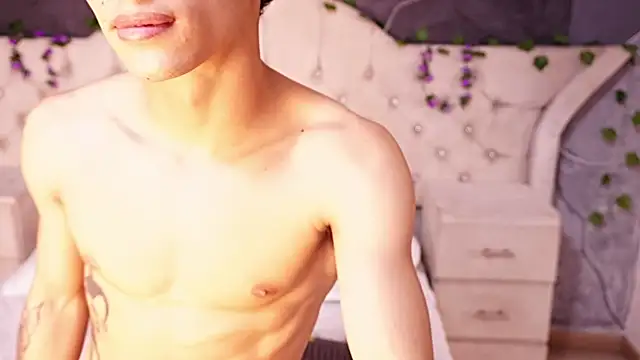 JhoanLeandro online show from May 12, 9:21 pm