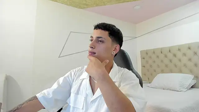 JhoanLeandro online show from September 14, 5:30 am