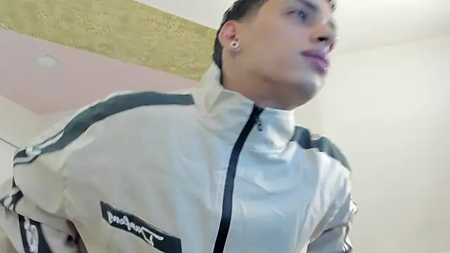 JhoanLeandro online show from September 16, 5:52 am