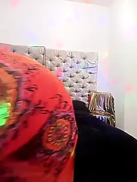 Pantaneirasexy online show from May 1, 1:10 am