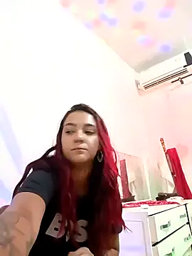 Pantaneirasexy online show from March 18, 8:43 pm