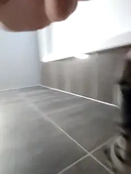 bouraktom6 online show from March 8, 7:39 pm