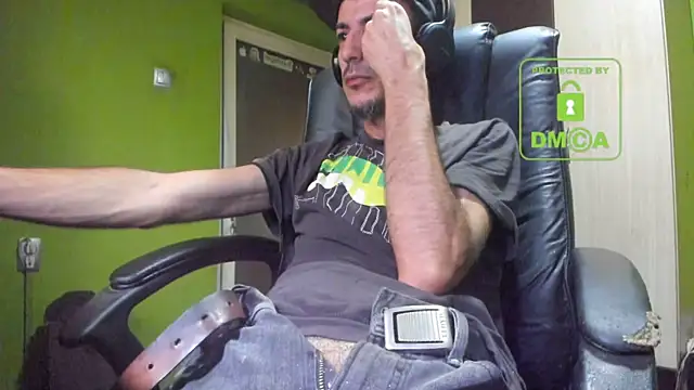 BigCumShoot online show from November 16, 7:02 am