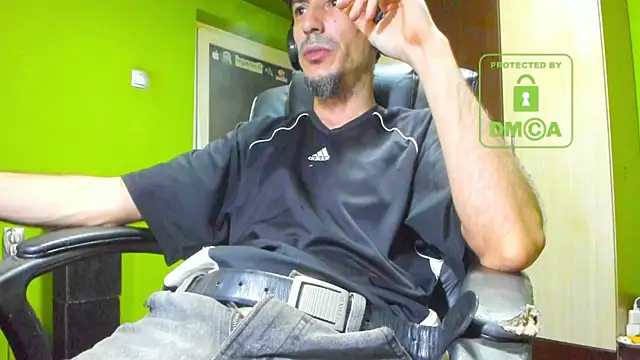 BigCumShoot online show from December 16, 5:33 am