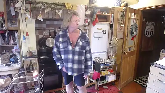 WillPolski online show from December 4, 10:36 am