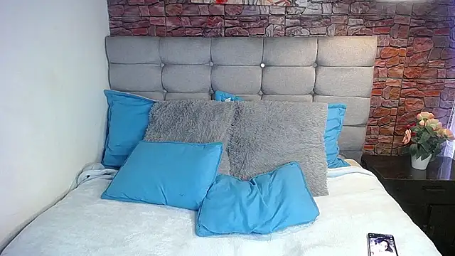 vicky bass online show from March 7, 4:33 pm