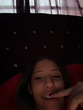 vicky bass online show from December 14, 5:40 pm