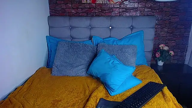 vicky bass online show from March 15, 9:49 pm