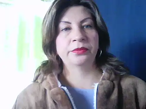 Snapshot of xxsexycutexxx chatting on March 11, 1:23 pm xxsexycutexxx online show from March 11, 1:23 pm