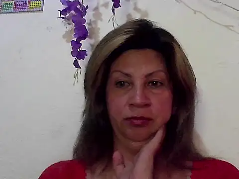 Snapshot of xxsexycutexxx chatting on February 24, 7:19 pm xxsexycutexxx online show from February 24, 7:19 pm