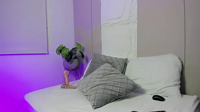 dalila harris online show from March 3, 7:32 pm