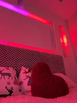  BbFreya online show from February 4, 6:49 pm